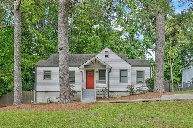 property at 1834 Ridgeland Dr
