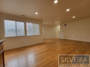 715 W Alvin Ave in Santa Maria, CA - Building Photo - Building Photo
