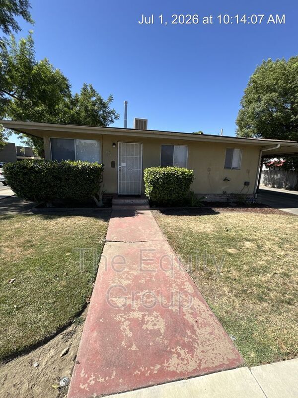 property at 301 W Murray Ave