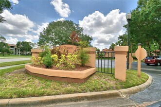 4711 Capri Plz, Unit 188 in Orlando, FL - Foto de edificio - Building Photo