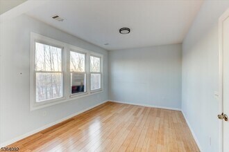 15 Fessenden Pl in Newark, NJ - Building Photo - Building Photo