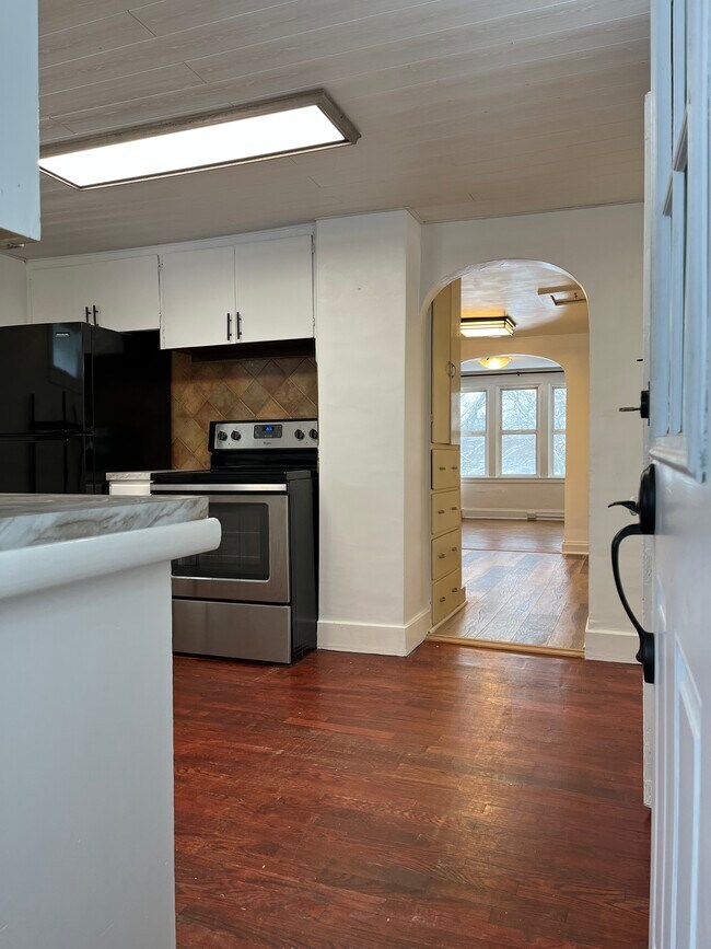 652 Washington Ave Rentals in Holland, MI