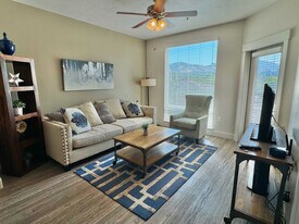 460 E 400 S, Unit ID1389265P in Salt Lake City, UT - Building Photo