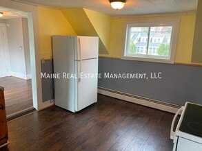 1237 State St in Veazie, ME - Building Photo - Building Photo
