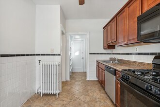 463 Pavonia Ave in Jersey City, NJ - Building Photo - Building Photo