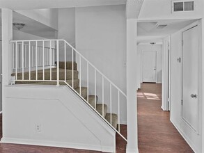 3107 Emily Dr in Mesquite, TX - Foto de edificio - Building Photo
