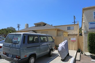 442 2nd St in Encinitas, CA - Building Photo - Building Photo