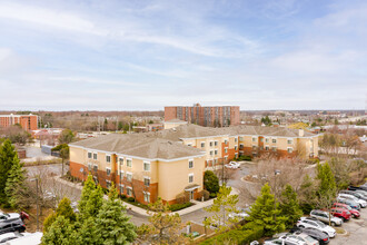 Furnished Studio - Schaumburg in Schaumburg, IL - Foto de edificio - Building Photo