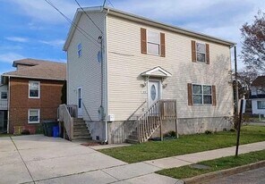 2010 Grammercy Ave in Atlantic City, NJ - Building Photo