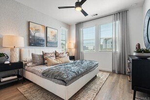 2025 Paseo Belluno in Chula Vista, CA - Building Photo