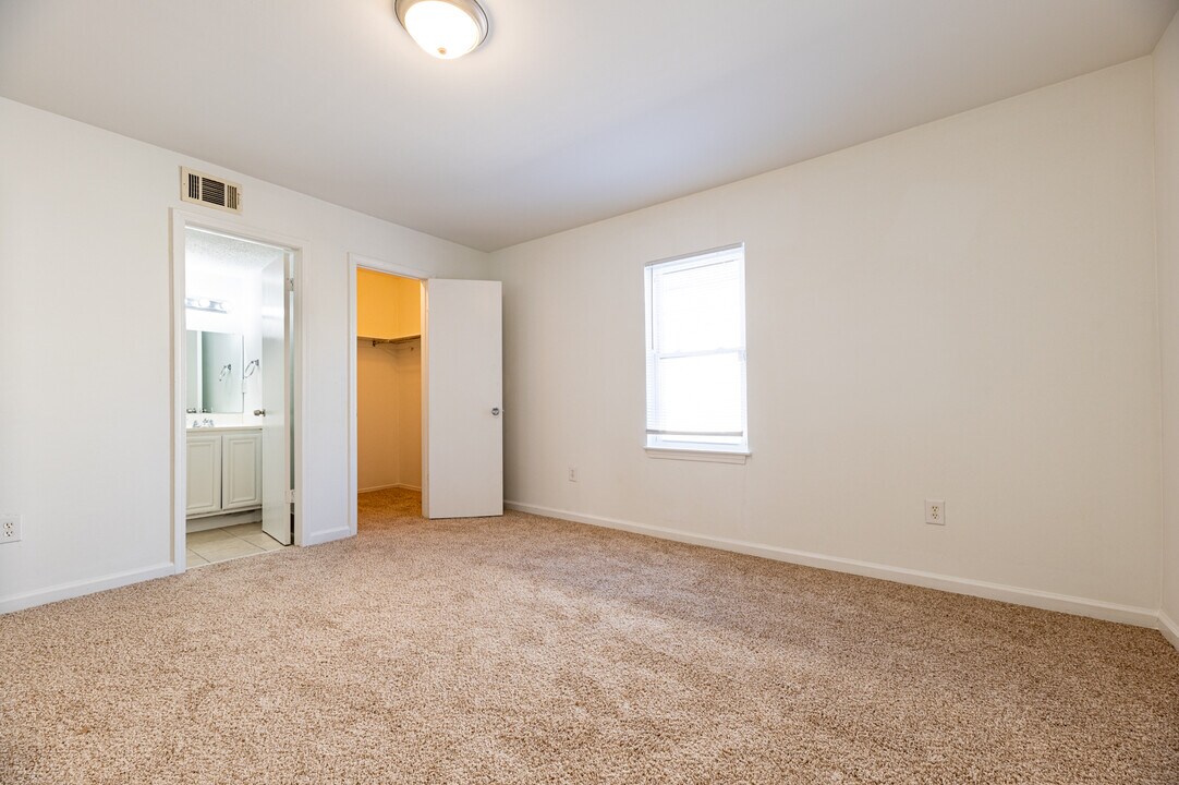6847 Mayo Blvd, Unit 2 in New Orleans, LA - Building Photo