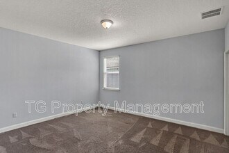 12436 Jovana Rd in Jacksonville, FL - Building Photo - Building Photo