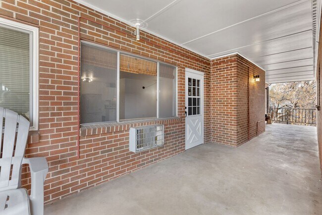 property at 301 Peterson St