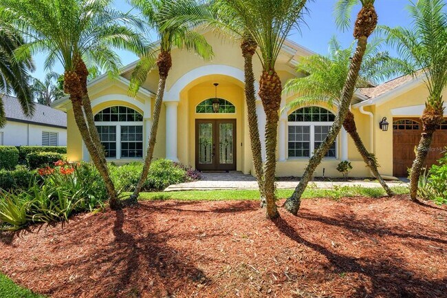 18806 Chemille Dr in Lutz, FL - Building Photo - Building Photo