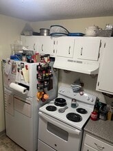 66 Mayflower Ave in Middleboro, MA - Building Photo - Building Photo