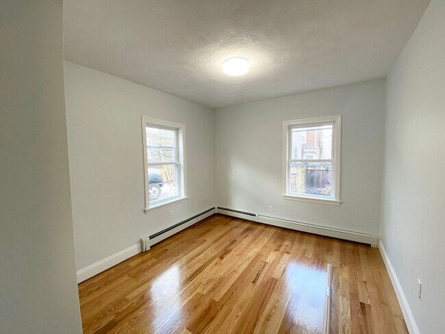 7 Sumner Pl in Boston, MA - Building Photo - Building Photo