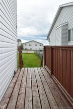 7202-7105 105 St in Grande Prairie, AB - Building Photo - Building Photo