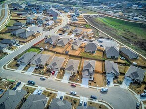 15401 Summer Ray Dr in Austin, TX - Building Photo - Building Photo