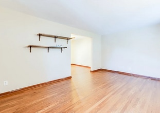 133 Hamburg St in Pittsburgh, PA - Foto de edificio - Building Photo