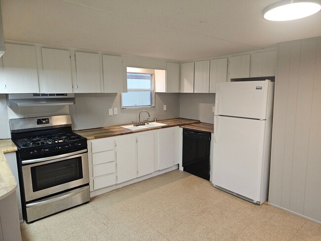 property at 1782 Church Ave