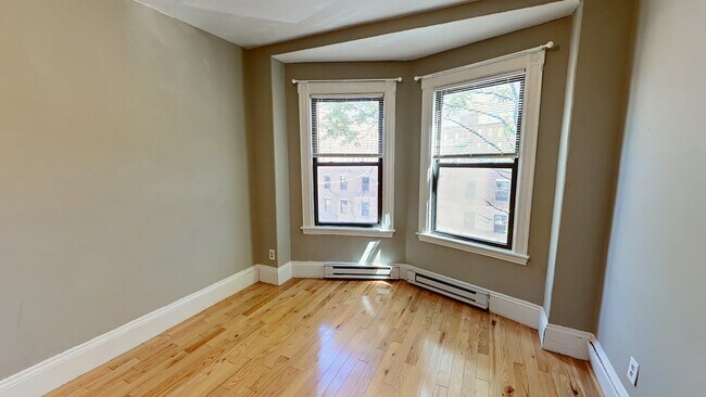 625 Columbus Ave, Unit 3