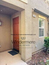 2580 W El Camino Ave in Sacramento, CA - Building Photo - Building Photo