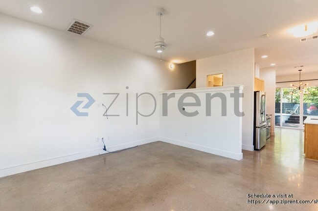 3133 Govalle Ave in Austin, TX - Building Photo - Building Photo