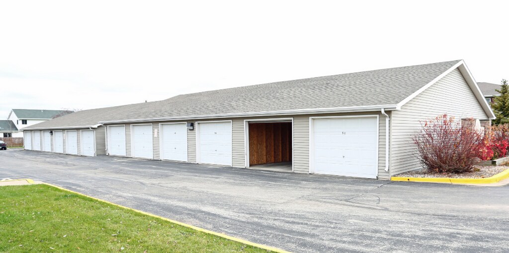 Holland Place Apartments in Appleton, WI