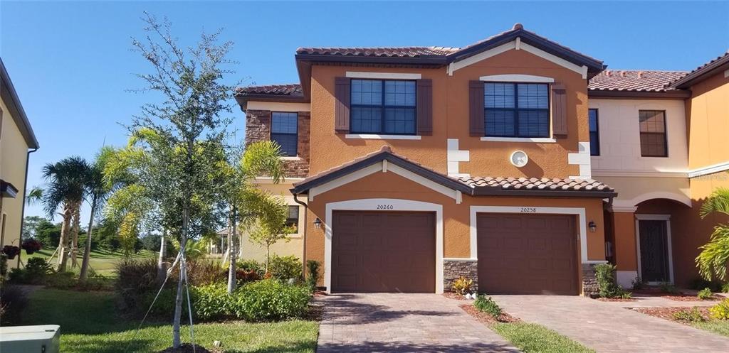 20260 Lagente Cir in Venice, FL - Building Photo