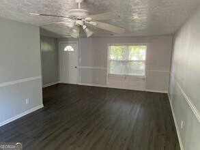 121 Grenoble Rd in Peachtree City, GA - Building Photo - Building Photo