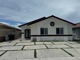 2875 W 72nd Terrace in Hialeah, FL - Building Photo