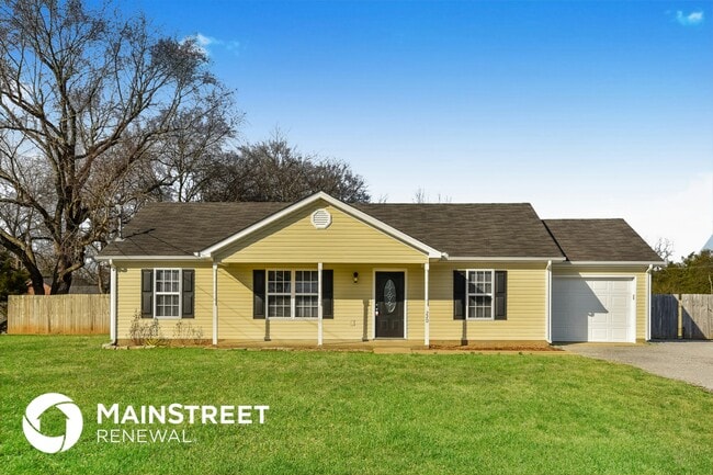 property at 220 Highland Oaks Dr