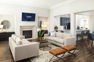 Glenhaven at Star Ranch in Hutto, TX - Foto de edificio - Building Photo