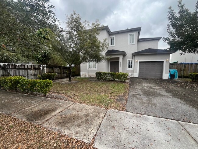 8850 NW 36th St in Doral, FL - Building Photo - Building Photo