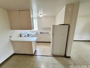 1617 S Beretania St. in Honolulu, HI - Building Photo - Building Photo