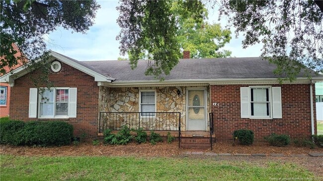 property at 414 W 3rd St