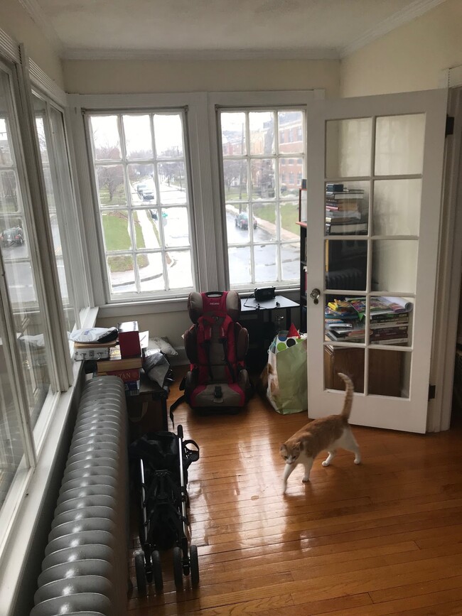 883 Farmington Ave in West Hartford, CT - Building Photo - Building Photo