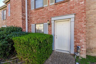 4022 Belle Park Dr in Houston, TX - Building Photo - Building Photo