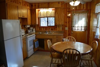 237 E White Mountain Blvd in Pinetop, AZ - Building Photo - Building Photo