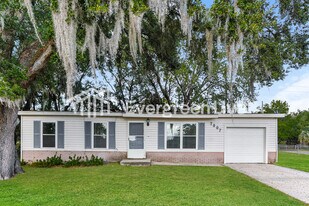 7807 Knoll Dr N in Jacksonville, FL - Building Photo