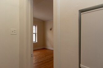 539 W Arlington Pl in Chicago, IL - Building Photo - Building Photo