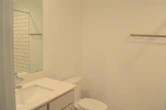 10313 Cascade Range Ln in Shenandoah, TX - Building Photo - Building Photo