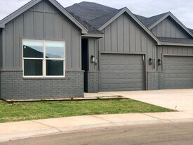 7120 22nd St in Lubbock, TX - Building Photo