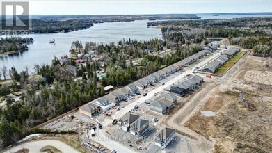 78 Hillcroft Wy in Kawartha Lakes, ON - Building Photo - Building Photo
