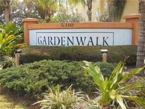 5310 26th St W in Bradenton, FL - Building Photo - Building Photo