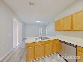 229 Beckenham Dr in Kissimmee, FL - Building Photo - Building Photo