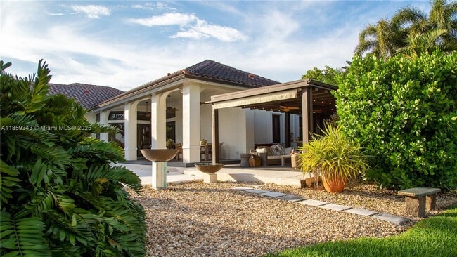 property at 2880 Windmill Ranch Rd