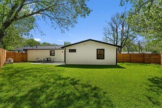 5604 Overbrook Dr in Austin, TX - Building Photo - Building Photo