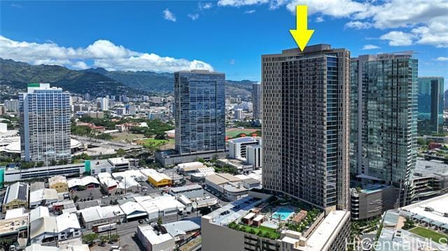 property at 987 Queen St