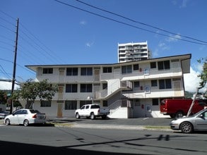 811 University Ave in Honolulu, HI - Building Photo - Building Photo